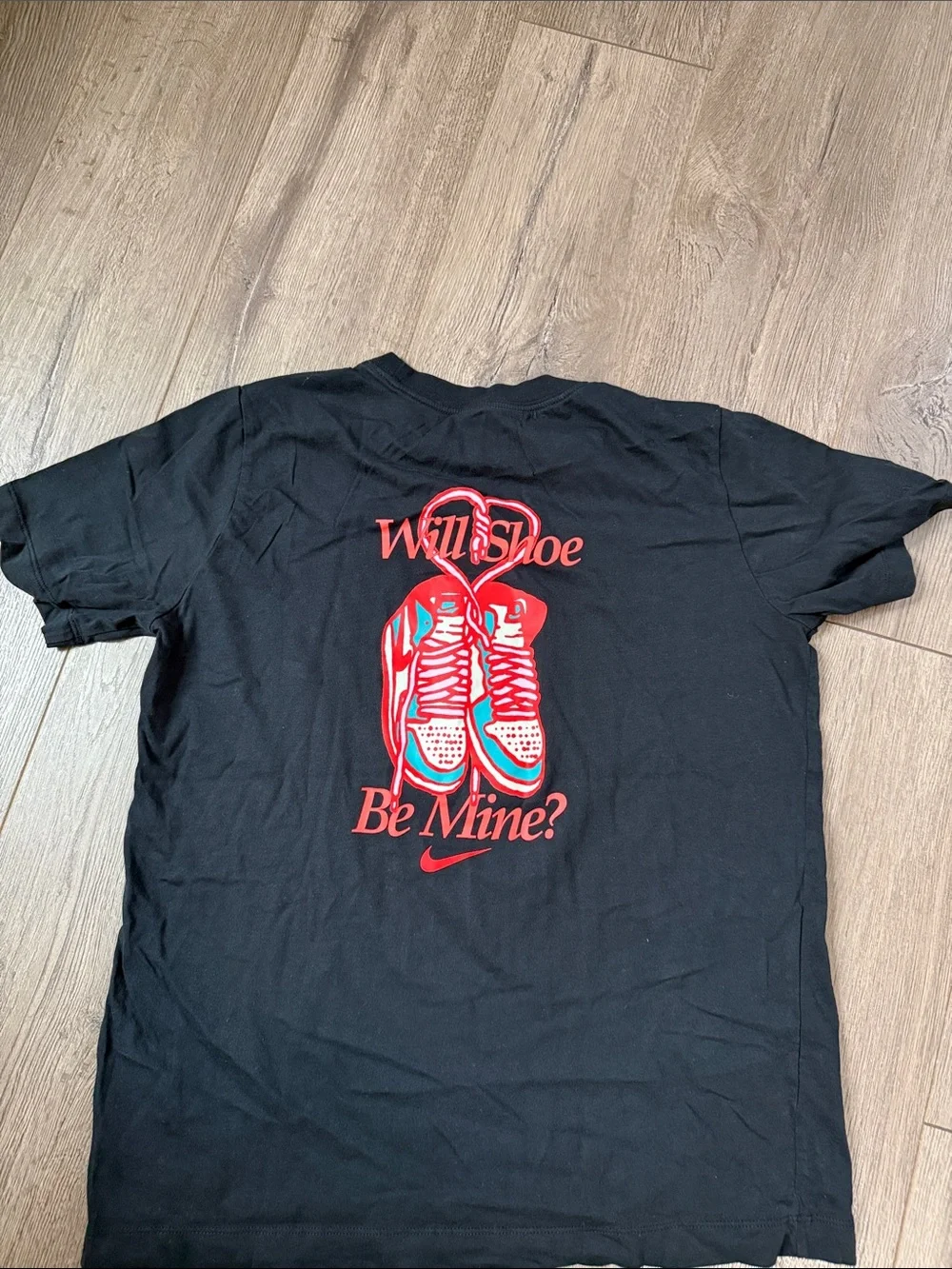 Nike Valentines Day shirt XL
